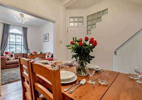 The dining area at Tolcarne Cottage, Newquay