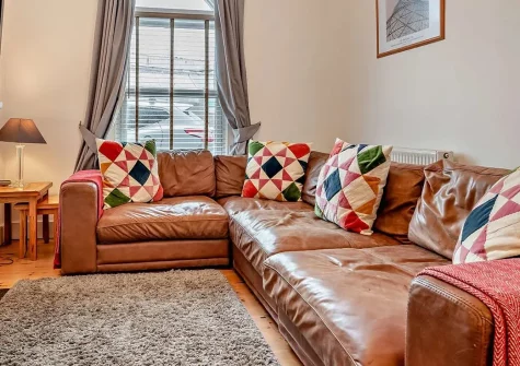 Tolcarne Cottage, Newquay is a charming 3-bedroom terraced retreat blending period features with contemporary comfort. Enjoy a private enclosed courtyard, original decorative fireplaces, and easy walking distance to beautiful beaches.