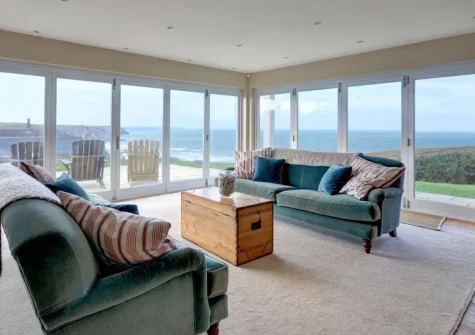 The ground floor living room at Tonga, Porthtowan