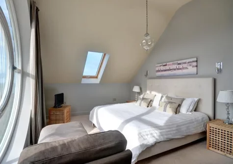 Bedroom #1 at Tonga, Porthtowan
