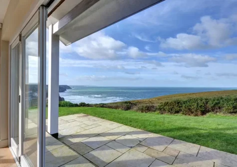 The patio & garden at Tonga, Porthtowan