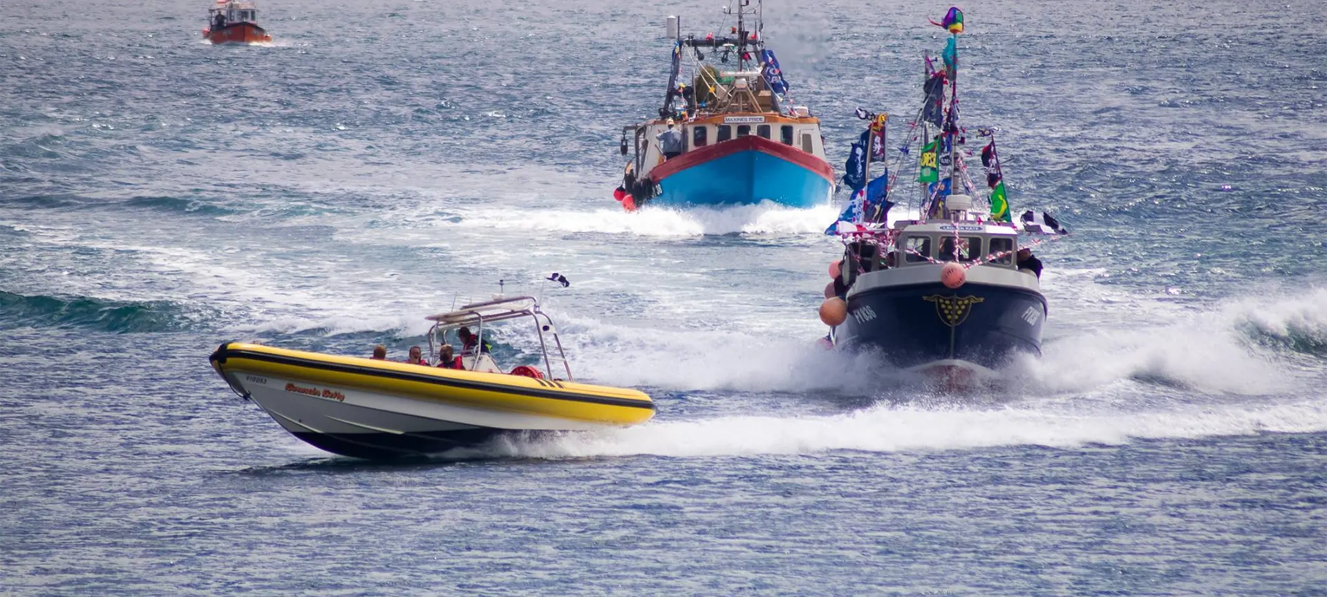 Mevagissey Rib Rides offers 20 minute speed boat rides around the beautiful Mevagissey Bay area. Their speedboat 'The Bouncing Betty' is a 10 metre rib with a cougar racing hull, powered by a twin propellored 330hp Volvo making it the ultimate high speed ride. Go and experience a really enjoyable trip!