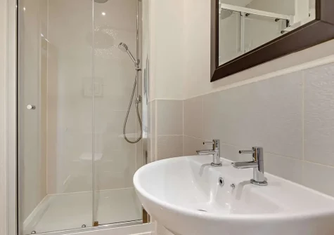 Bedroom #2 en-suite shower room at Top Mast, Charlestown