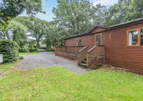 Tor Lodge is in a fantastic location on the edge of the dramatic Dartmoor National Park