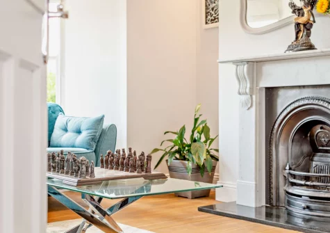 The living room at Torre Vean Manor, Porthleven