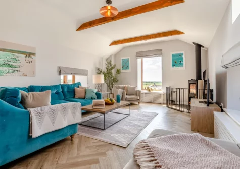 The living area at Traeth Barn, Mawgan Porth