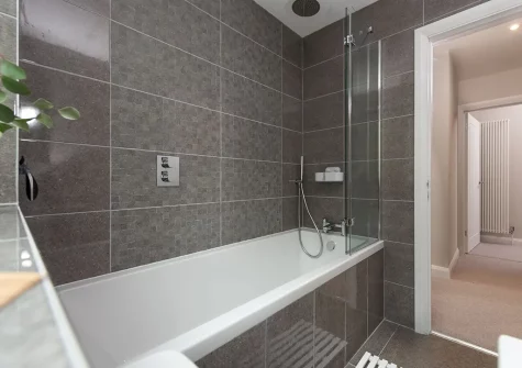 The bathroom at Tralee, Portreath