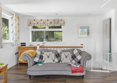 The sitting area at Tree Tops, Kingswear