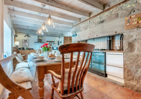 The kitchen & dining area at Tregenna Farmhouse, Tredethy