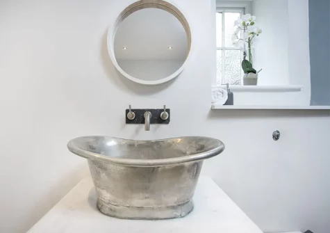 Bathroom #1 at Treharrock Manor, St Endellion