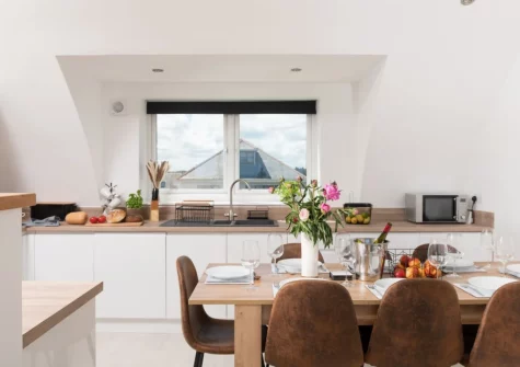 The kitchen & dining area at Trelantis, 5 Gwelva, Newquay