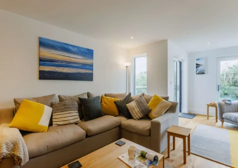The living area at Treloar Heights, Bude