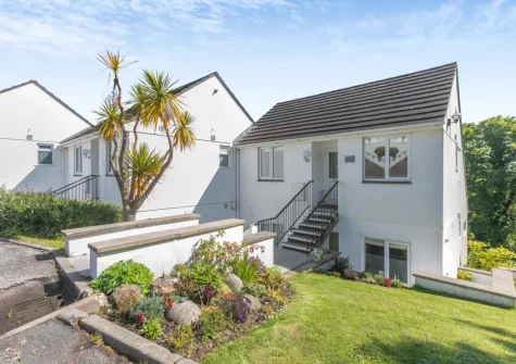 Trenance at 2 Godrevy Court is an attractive first-floor apartment offering a charming coastal escape