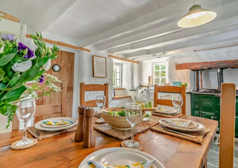 The dining area at Trescore, Treworthal