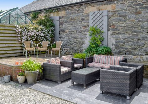 The outdoor sitting area at Trescowthick Barn, St Newlyn East