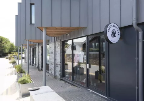 Harlyn Supply Co offers excellent coffee, fresh pastries, locally sourced produce & holiday essentials