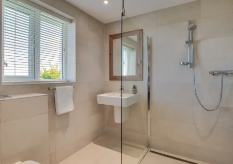 The wet room at Trevalga, Porthcothan Bay
