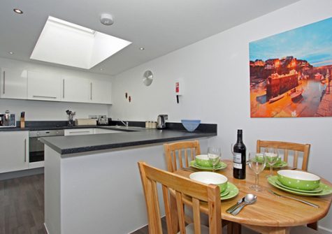 The dining area and kitchen @ Trevena, Newquay