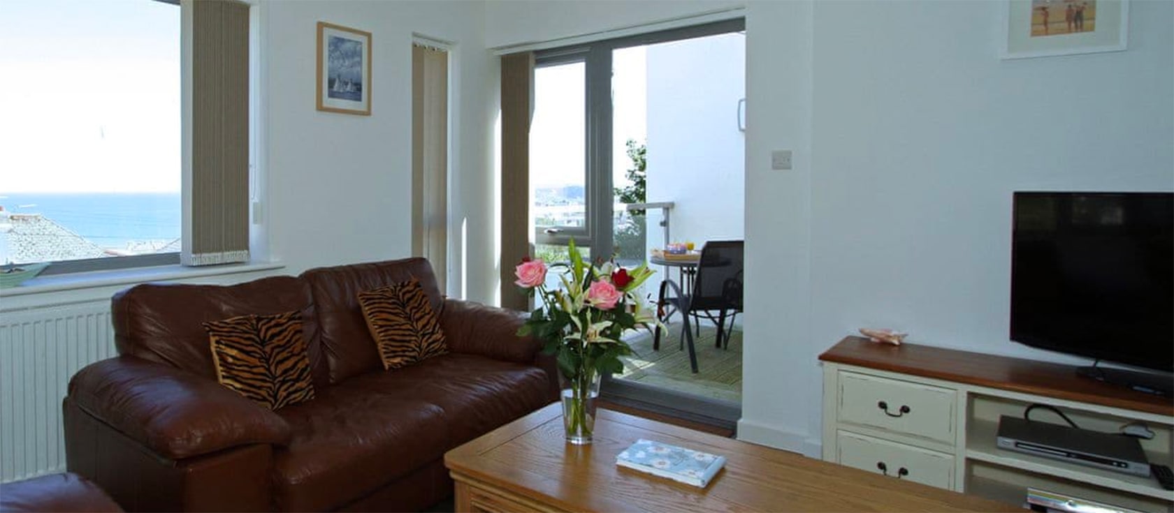 Trevena, Newquay is a modern two bedroom home with far-reaching coastal views. Located on Frederick Mews, the property includes a furnished balcony for outdoor dining. Well-appointed to a 4-star standard, the apartment has off-street parking.