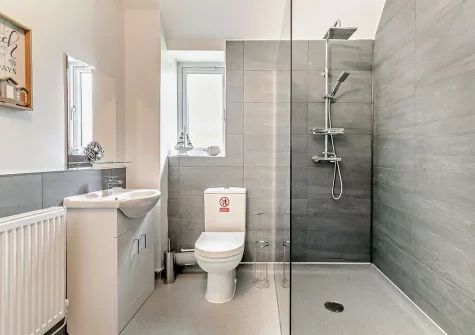 Bedroom #3 en-suite wet room at Trevone, Mawgan Porth