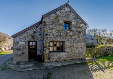 Rose Barn is a delightful stone cottage on 150-acre cattle farm in a rural location