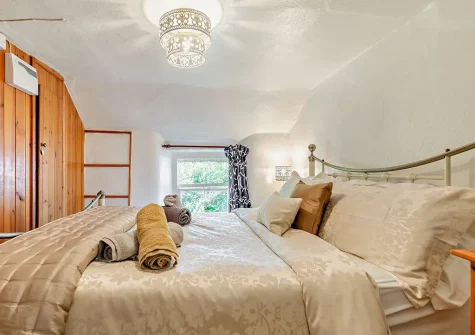 Bedroom #1 at Tuckaway Thatch, Mithian