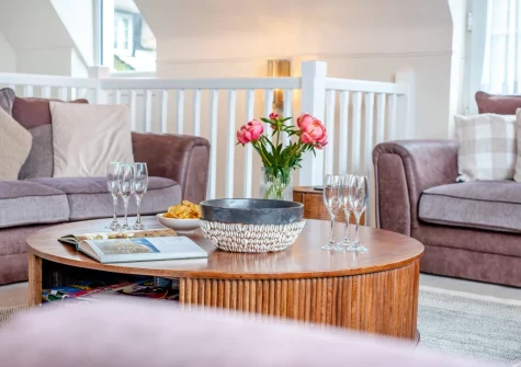 The living room at Tumbles Lodge, Hersham