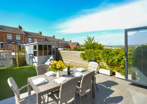 The patio, alfresco dining area & garden at Turnstone Cottage, Padstow