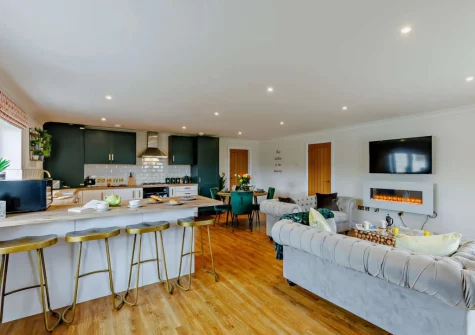 The living area & kitchen at Twinkle Cottage, Westward Ho!
