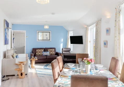 The living & dining area at Upper Seafarer, 45 Fore Street, St Ives