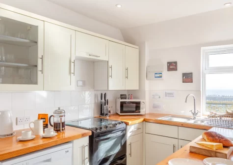 The kitchen at Upper Seafarer, 45 Fore Street, St Ives