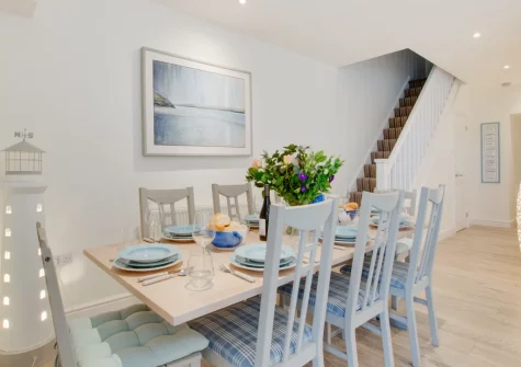 The dining area at Urchins Peak, Little Petherick