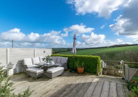 The decked terrace & outdoor sitting area at Urchins Peak, Little Petherick