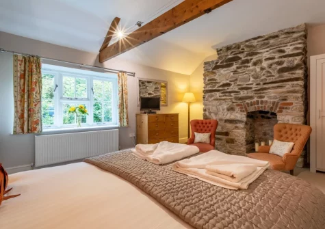 Bedroom #2 at Vale House, Lydford