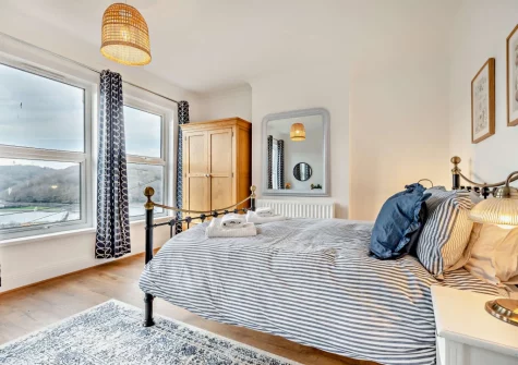 Bedroom #1 at Valerian, Looe