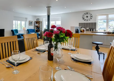 The dining area at Valley View, Mevagissey