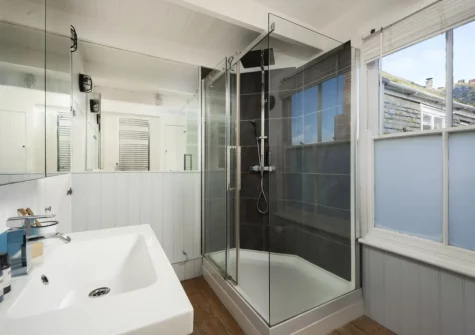 Bedroom #1 en-suite shower room at Walters on The Digey, St Ives