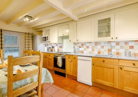 The kitchen & dining area at Water Terrace, Combe Martin