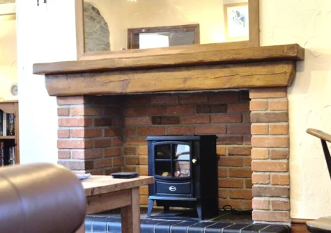 Water Terrace, Combe Martin is a charming three-bedroom cottage nestled in dramatic North Devon countryside, featuring exposed beam character, a dog-friendly lawned garden, and the South West Coast Path starting right from your doorstep.