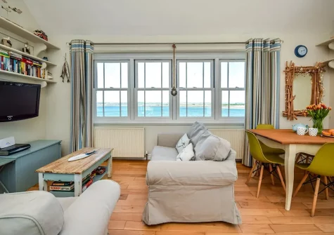 The living area at Waters Edge, Appledore