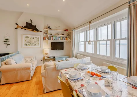 The dining area at Waters Edge, Appledore