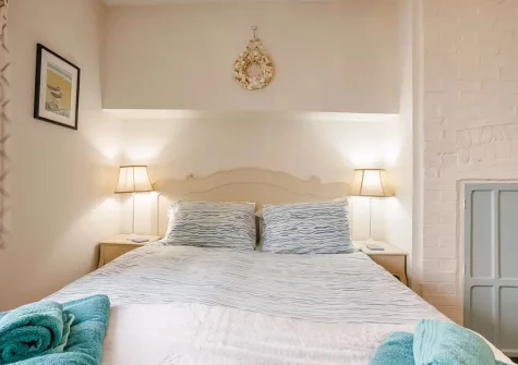 Bedroom #2 at Waters Edge, Appledore