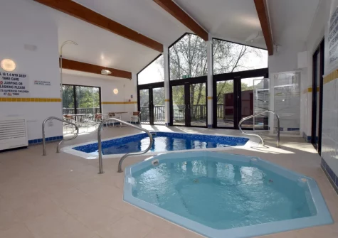 On site facilities at Waterside at Pendra Loweth, Falmouth include jacuzzi, sauna & plunge pool