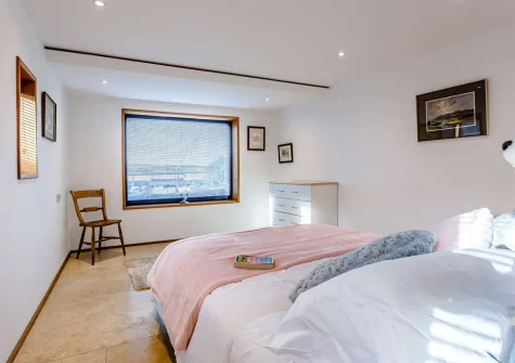 Bedroom #1 at Waterside, Lympstone