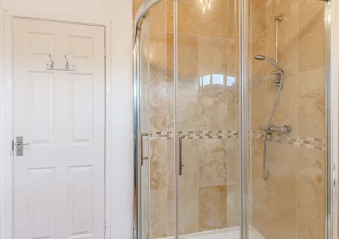 The first floor bathroom at Waves End, Babbacombe