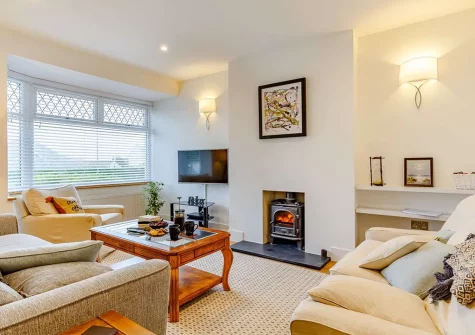 The living room at Wayfarer, Newquay