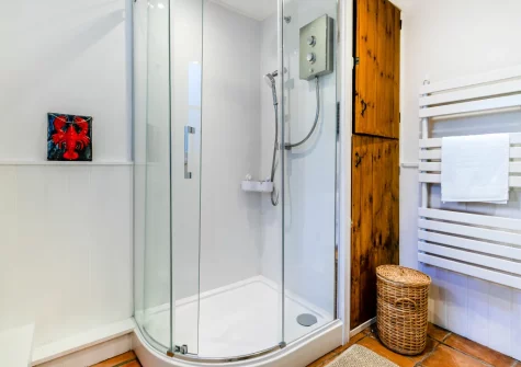 The shower room at Wednesday Cottage, Helford
