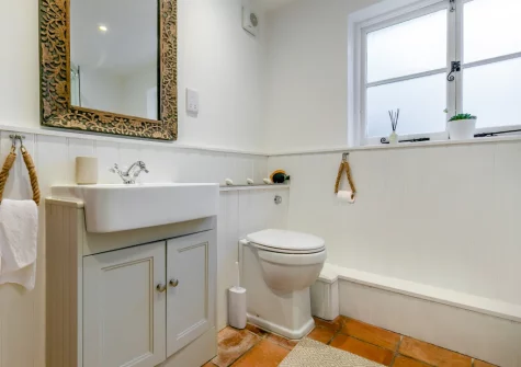 The shower room at Wednesday Cottage, Helford