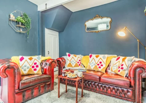 The living room at Wenmouth Cottage, Looe