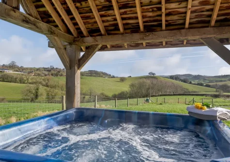 The hot tub at West Farleigh Barn, Cadeleigh